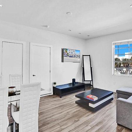 Luxe 2Br1Bath South Beach 1 Min Walk From Ocean Miami Beach Buitenkant foto